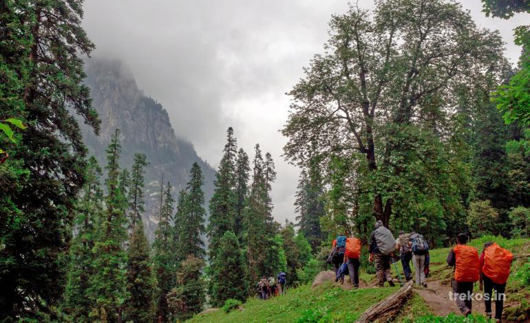 hampta pass trek