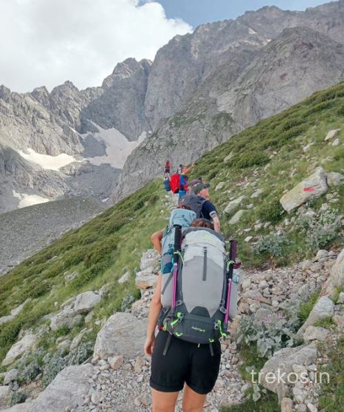 Ali bedni Bugyal Trek