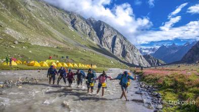 Hampta Pass Trek