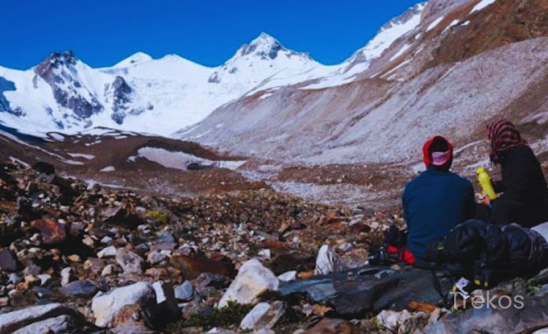 Lamkhaga Pass Trek