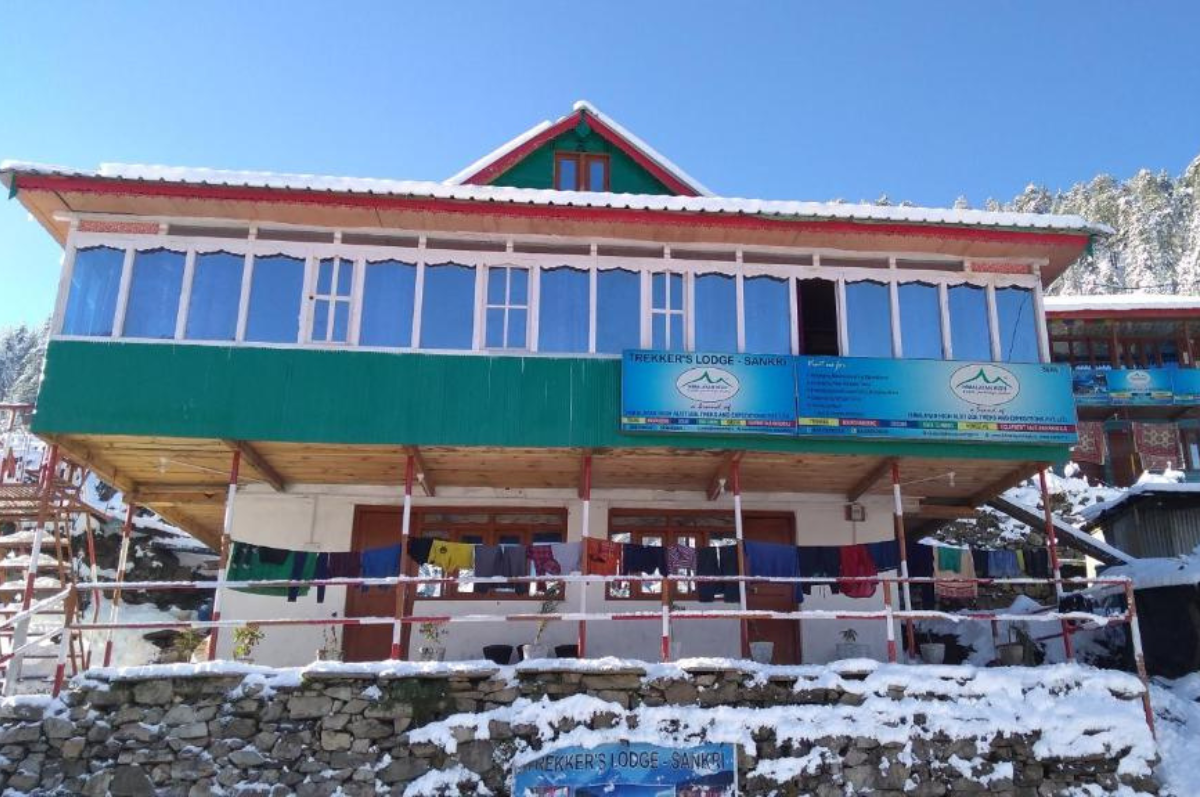 best homestay near kedarkantha trek