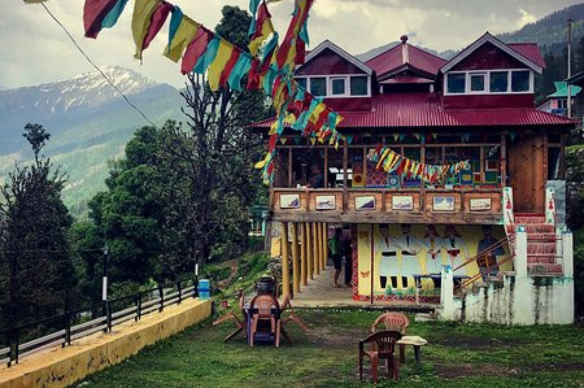 best homestay near Kedarkantha trek