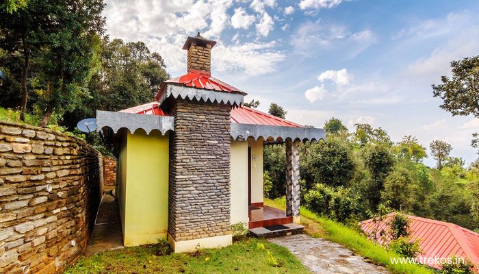 Best 5 Hotels near Roopkund Trek