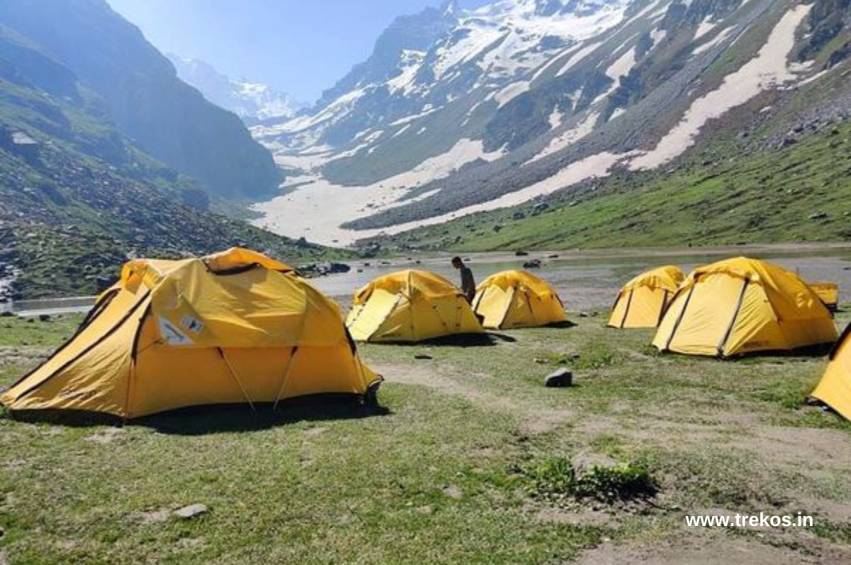 Dehradun to Hampta pass trek