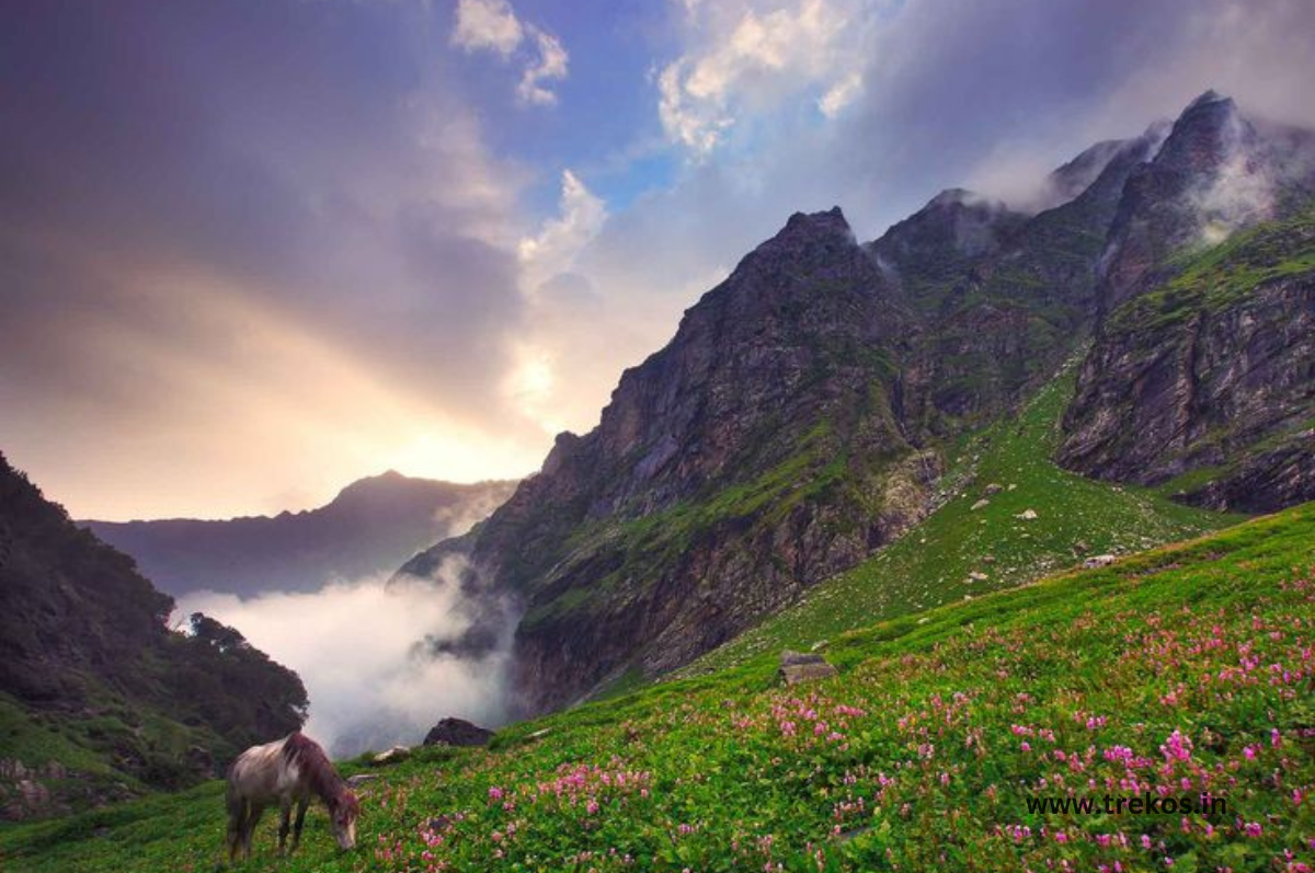 Best Time to Do Hampta Pass Trek